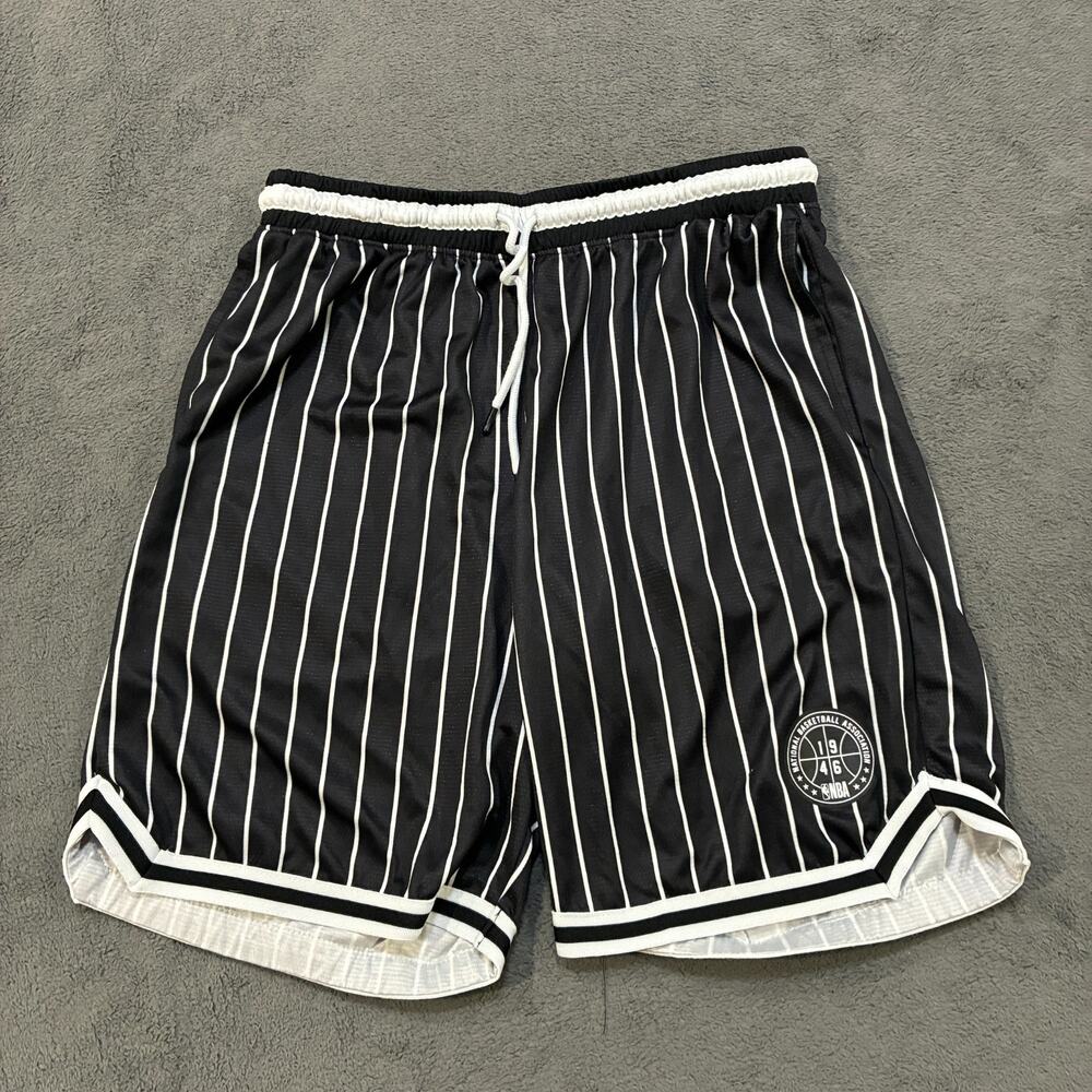 NBA Black White Elastic Waistband Pinstripe Mesh Basketball Shorts Men’s Size L